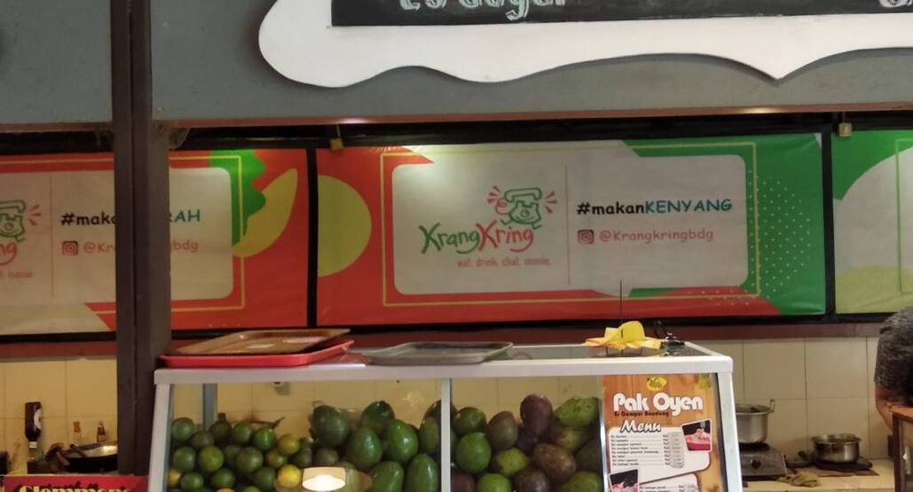 Es Oyen Menu Menu For Es Oyen Riau Bandung